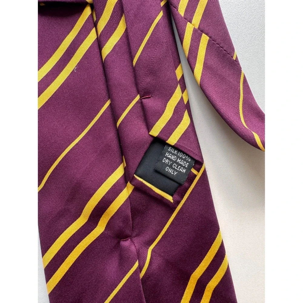Harry Potter Gryffindor House‎ Crest Silk Tie Burgundy Gold Stripes